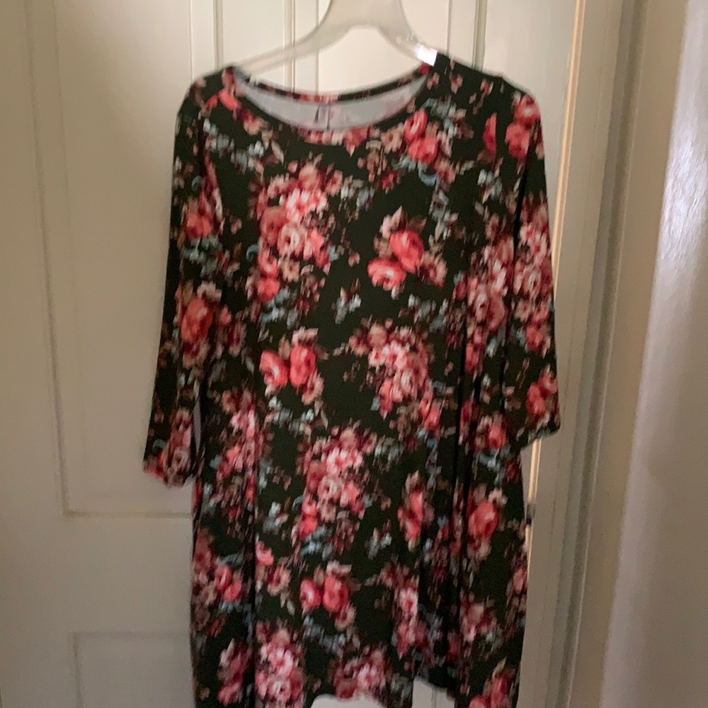 Honey & Lace casual dress